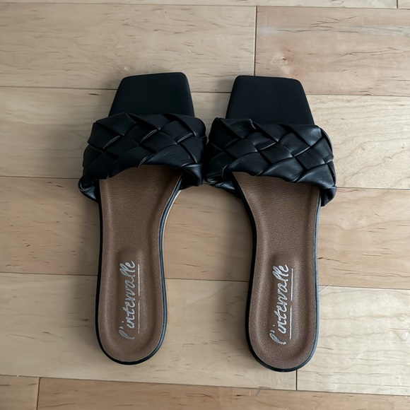 L'INTERVALLE Shoes - L’intervalle Slides